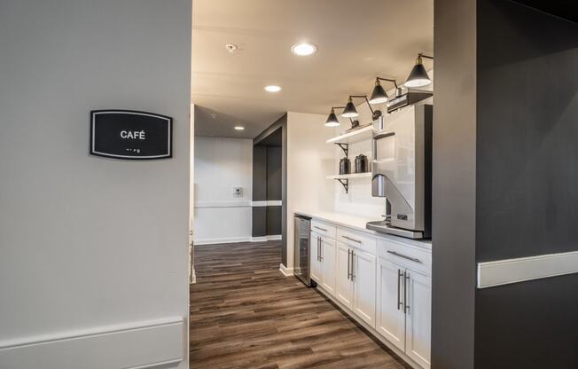 Cyber Cafe And Coffee Bar at Abberly CenterPointe Apartment Homes by HHHunt, Virginia, 23114