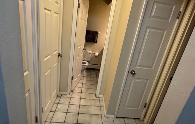 1 bed, 1 bath, $1,100, Unit 107A