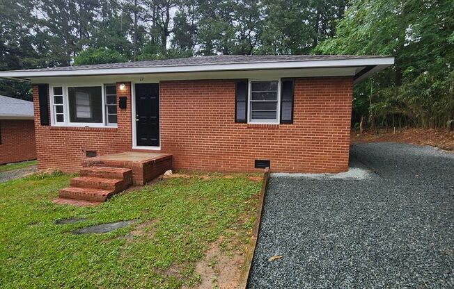 Chapel Hill / 3BR House on Bolin Heights AVAILABLE NOW