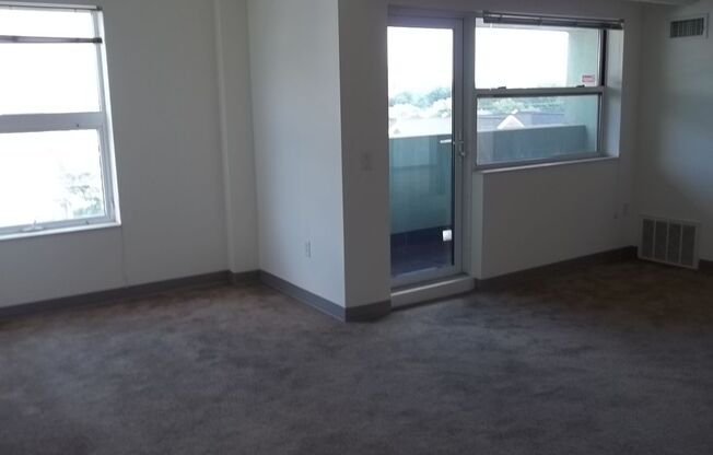 4 beds, 1.5 baths, 1,285 sqft, $4,275, Unit 45R-207
