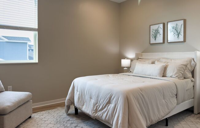 2 beds, 2.5 baths, 1,381 sqft, $2,599, Unit 4321-4