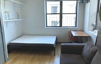 Studio, 1 bath, $2,600, Unit 62