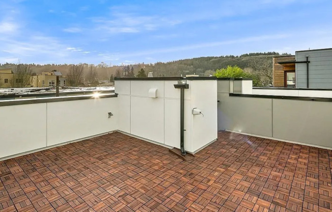 Contemporary 2-Bed Townhome with Rooftop Deck, A/C & EV Setup