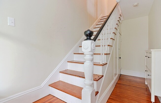 71 W MILTON ST