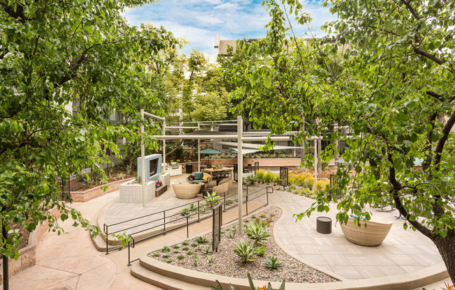 Expansive Sundeck