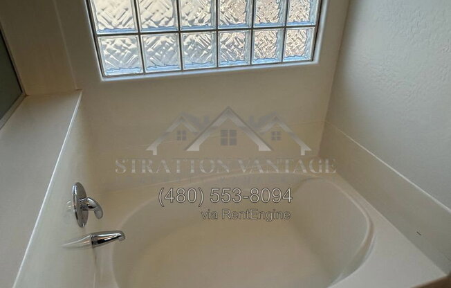 3 beds, 2.5 baths, 2,156 sqft, $2,200