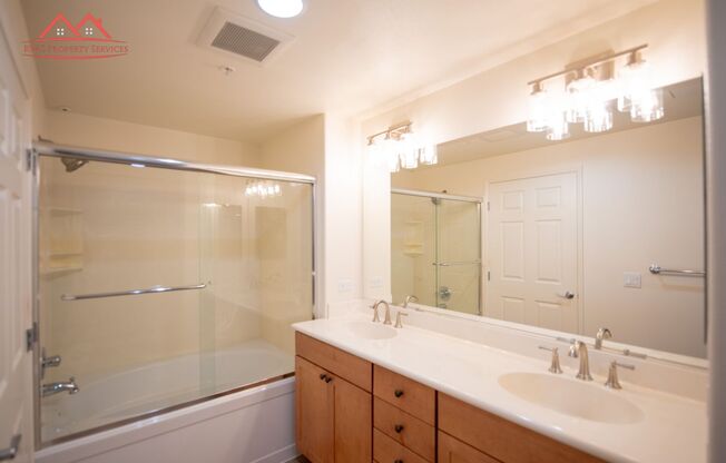 1 bed, 1 bath, $2,850, Unit #125