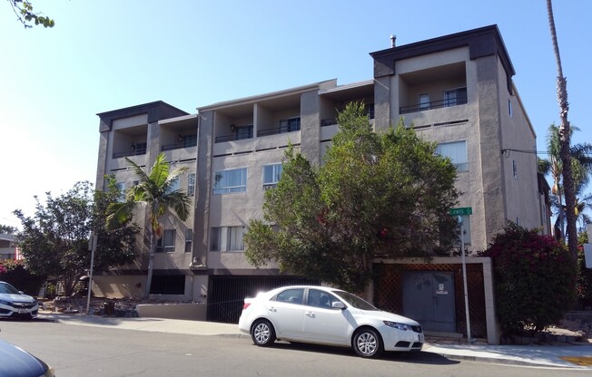 1 bed, 1 bath, 500 sqft, $1,995, Unit 105