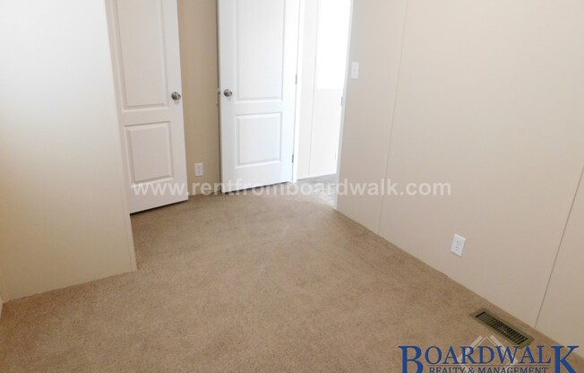 2 beds, 1 bath, 400 sqft, $1,065, Unit 3114 S 200 E #15