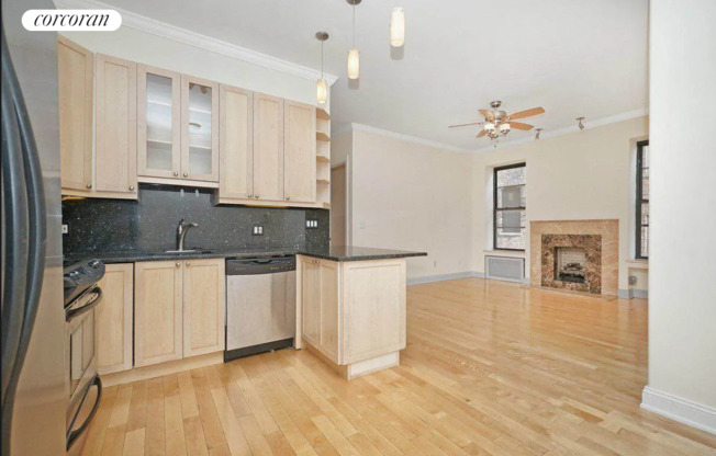 742 NICHOLAS AVE 7