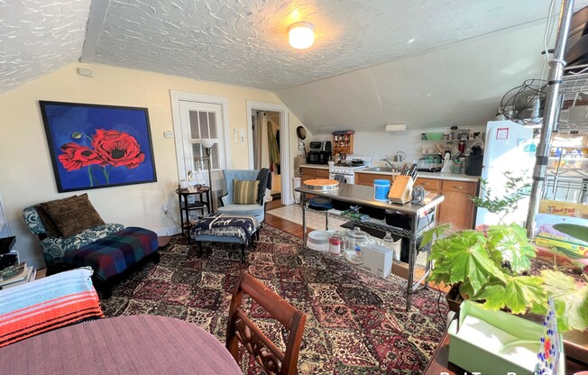 35 DANFORTH ST