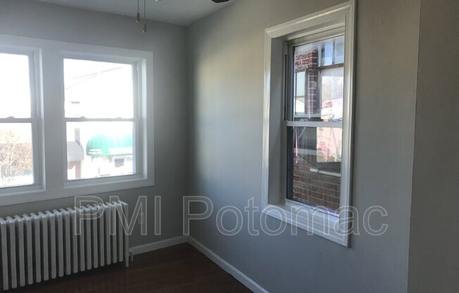 344 MAIN ST