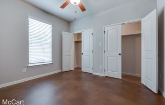 2538 University Dr - University Upstairs