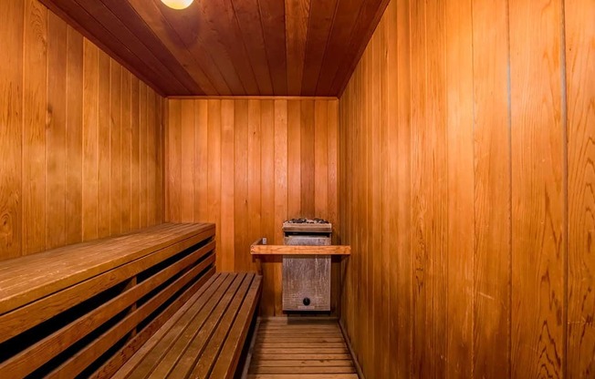 Sauna Image at Los Robles Apartments, Pasadena, CA, 91101