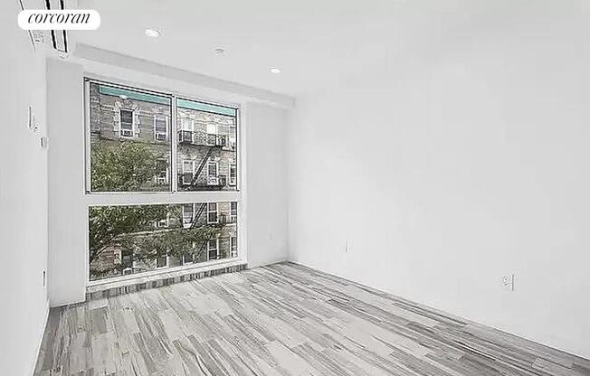 517 W 134 ST