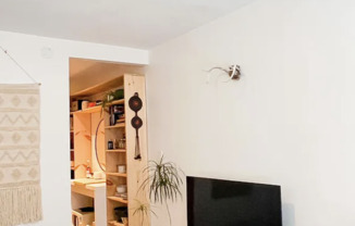 312 W 23 ST