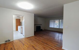 2 beds, 1.5 baths, $2,595