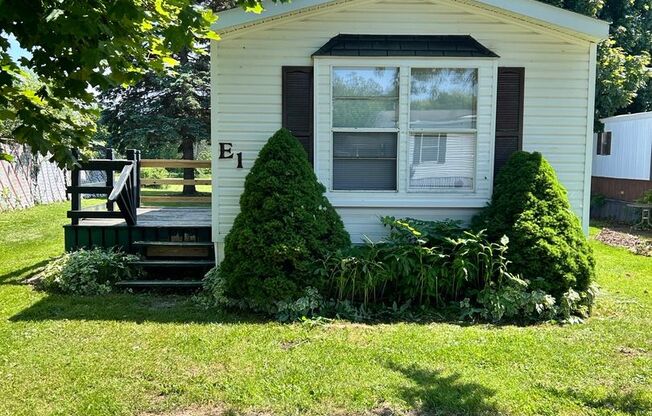 2 beds, 2 baths, 980 sqft, $995
