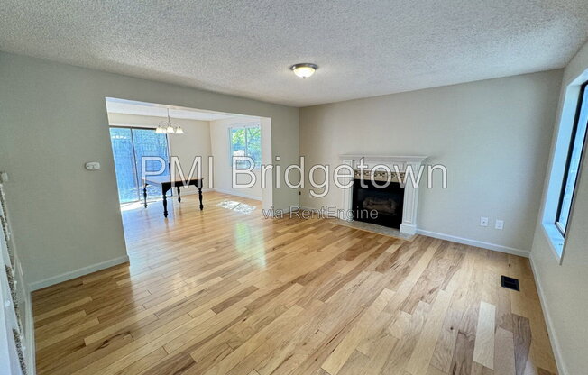 702 SW 6 CT