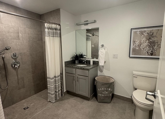 Studio, 1 bath, $1,575, Unit 727
