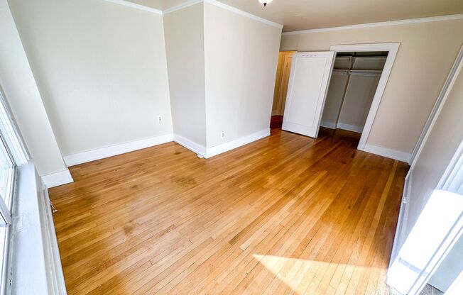 1 bed, 1 bath, 550 sqft, $1,450, Unit 305