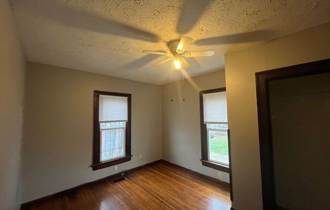 1 bed, 1 bath, $675, Unit Down