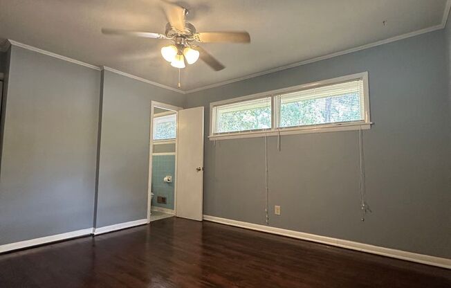 3 beds, 2 baths, $1,900