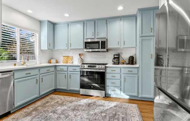 Stunning Aliso Viejo Pool Home 4 Bedroom