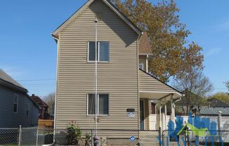 Refreshed Two Bedroom in Franklinton with Ample Parking!