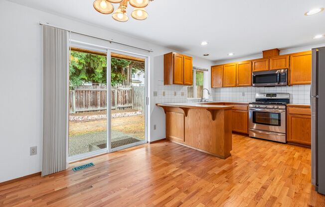 Duplex - 2 bedroom 2 bath