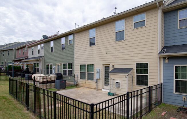 Minutes from Uptown!