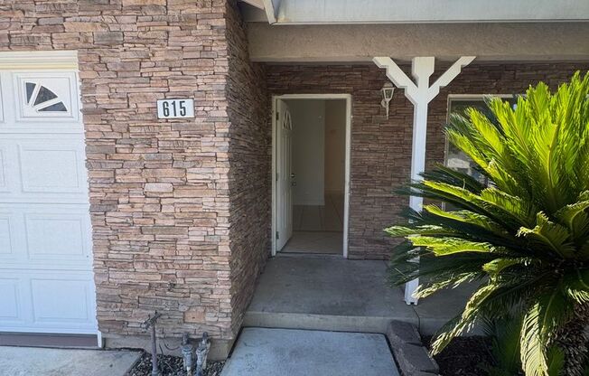 3 bedroom | 2 bathroom | Single family home in Dixon