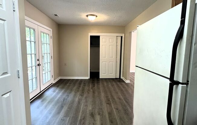 3 beds, 2.5 baths, 1,225 sqft, $1,695, Unit 5412