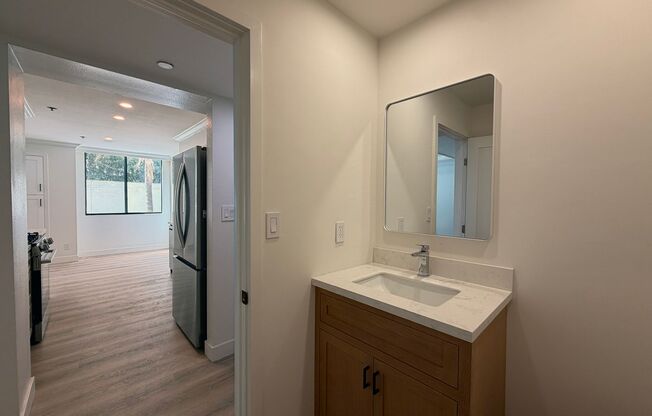 2 beds, 2.5 baths, 1,360 sqft, $4,750, Unit 108