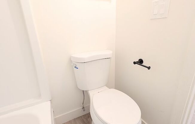 Studio, 1 bath, 391 sqft, $725