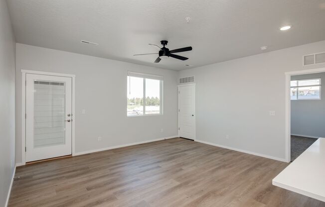 2 beds, 2 baths, 1,052 sqft, $1,702, Unit D208