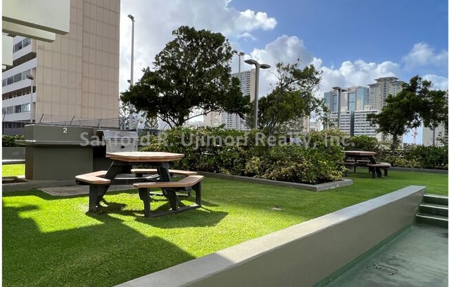 1 bed, 1 bath, 624 sqft, $2,350, Unit 1