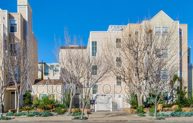 550 Ortega Avenue Unit A304