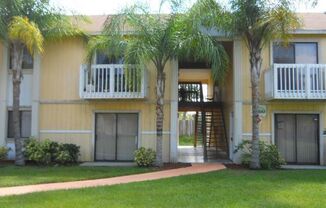 Spacious Ground-Floor 2-Bed/2-Bath Condo in Gated Community!