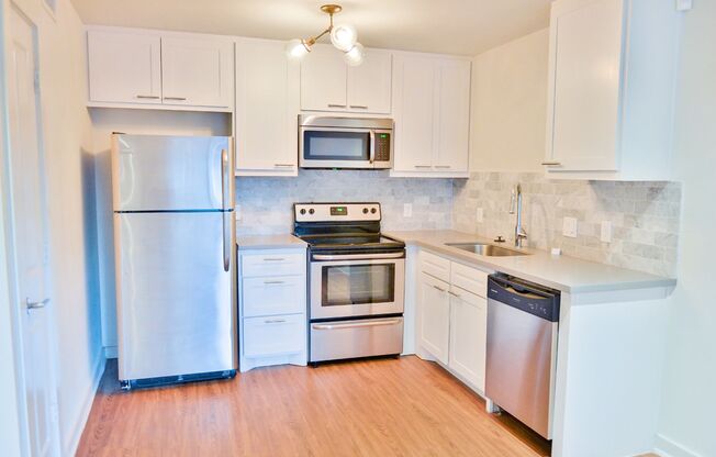 1 bed, 1 bath, 675 sqft, $1,490, Unit 01