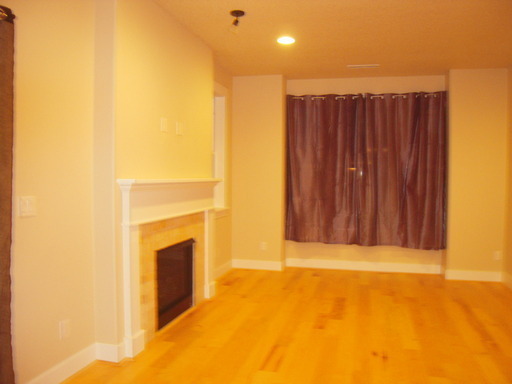 Beautiful 4 Bedroom Home Great Location
