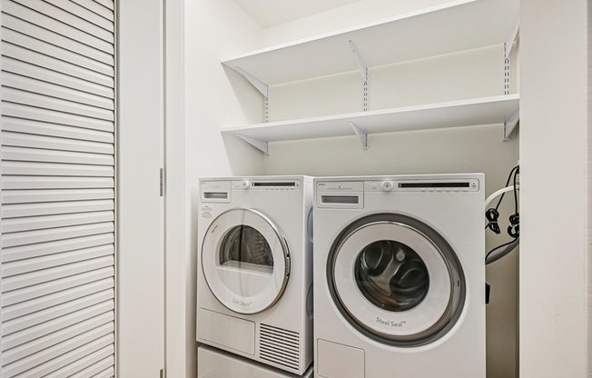 1 bed, 1 bath, 903 sqft, $7,500, Unit 6F