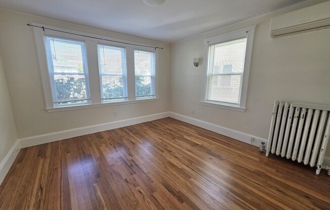 33 BLENFORD RD