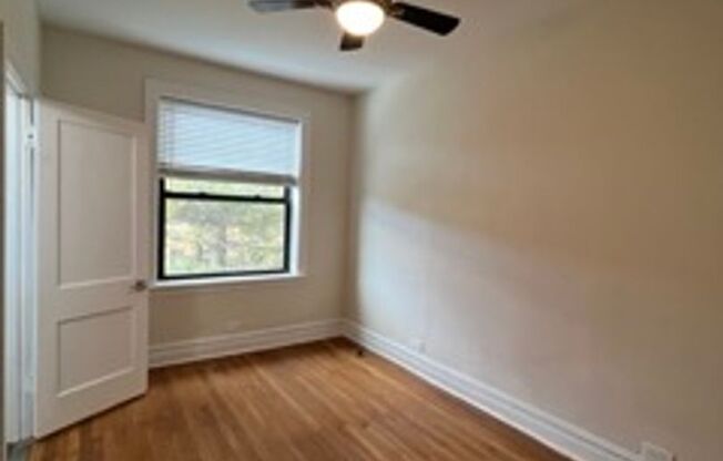 1 bed, 1 bath, 590 sqft, $1,745, Unit 607-3K