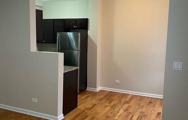 1 bed, 1 bath, 660 sqft, $1,375, Unit 304