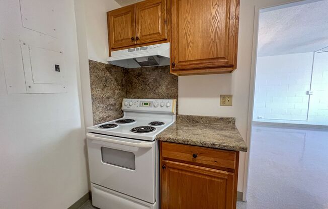 2 beds, 2 baths, $1,995