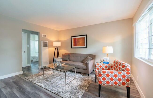 1 bed, 1 bath, $1,892, Unit 26