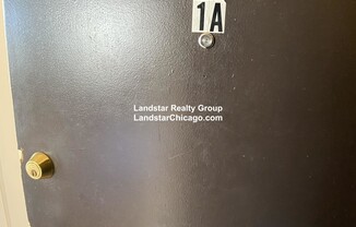 1530 N KEDZIE