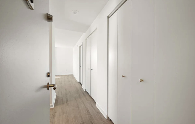 Studio, 1 bath, $3,595, Unit 25C