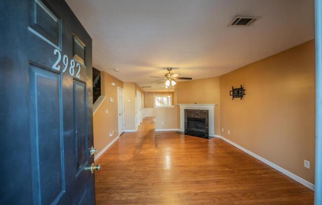 2982 VINING RDG LN